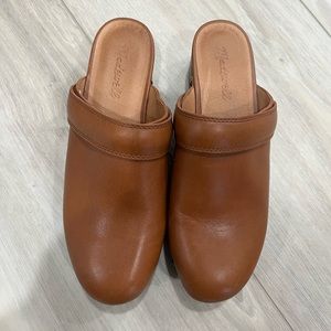 Madewell The Cecily Clog in Oiled Leather - 7